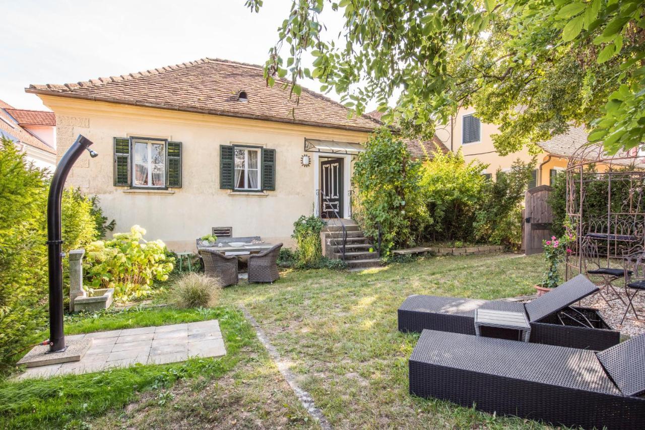 Ferienhaus Perner Gartenhaus Unterm Lindenbaum Poellau Exterior foto